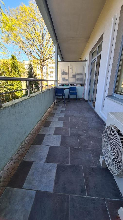 Spacious Condo 5 Min To Jurmala Beach מראה חיצוני תמונה